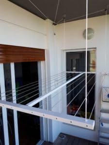 Ceiling Mounted Pulley Drying Rack – Medium Aluminum Clothesline - Image 5