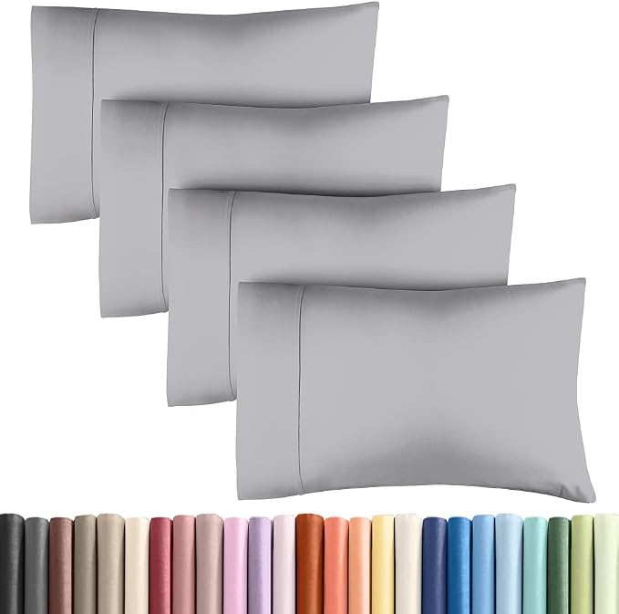 King Pillow Cases by CGKUnlimited