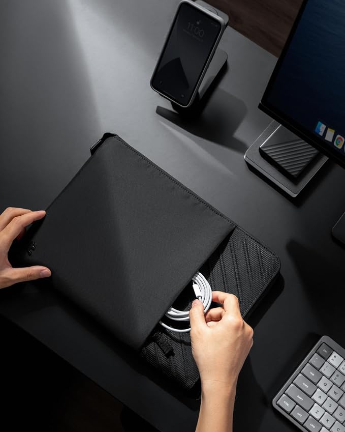 tomtoc Laptop Sleeve for 15-inch MacBook Air M4/A3241 2025, M3/A3114 2024 - Image 9