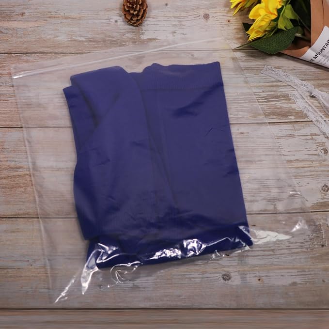 iMailer- 13" x 20" 100 Pack- 2 Mil Resealable Zip Bags- Clear Plastic Bags - Image 3