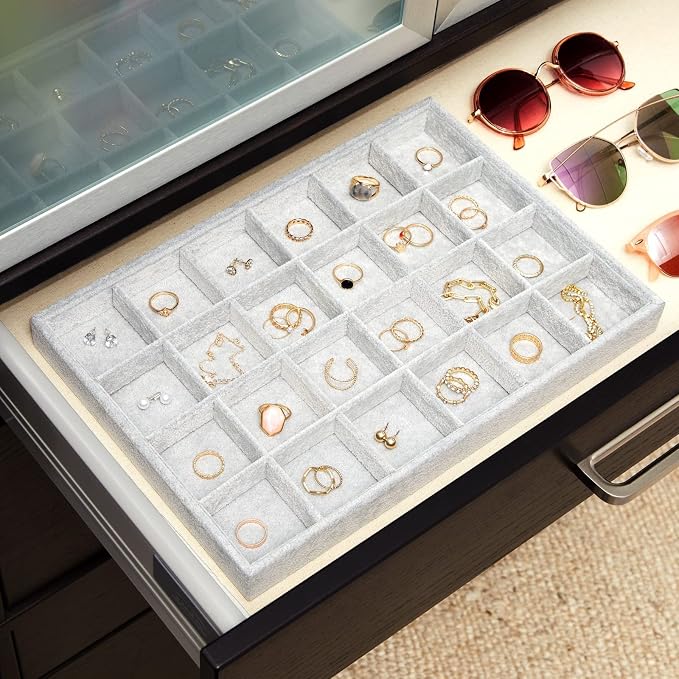 Juvale Velvet Jewelry Organizer Tray - Image 4