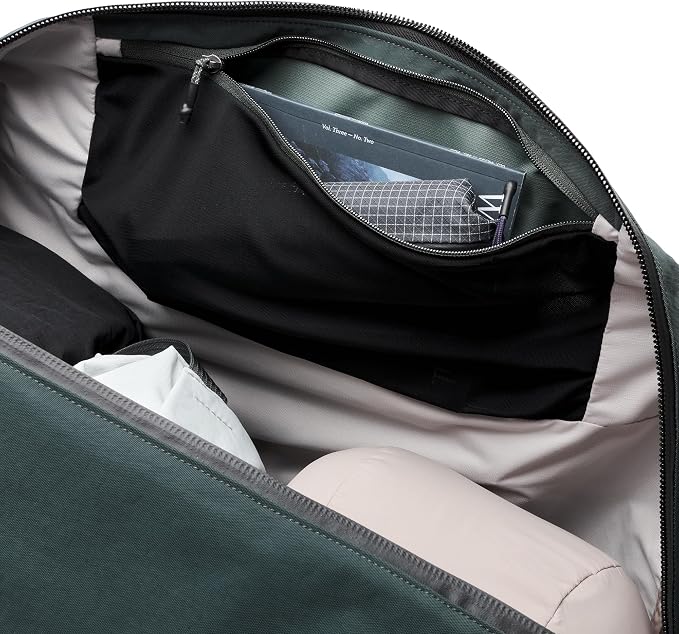 Bellroy Venture Ready Duffel 55L - Image 6
