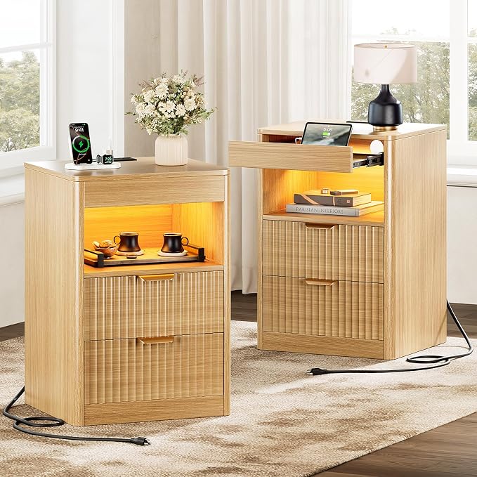 REAHOME Fluted Nightstand Set of 2 by REAHOME